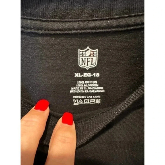 NFL Pittsburgh Steelers Black‎ Long Sleeve Girls T-Shirt Size XL (18) - Picture 4 of 4